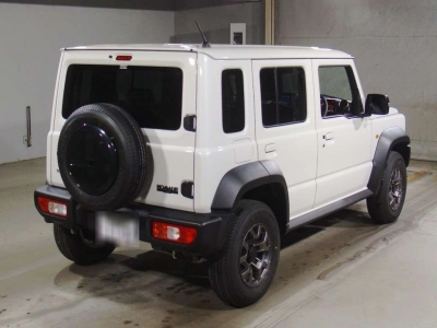 SUZUKI JIMNY NOMADE