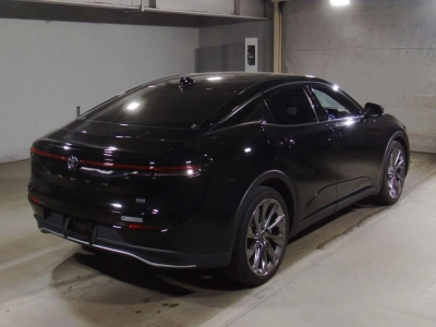 TOYOTA CROWN CROSSOVER