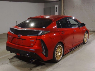 TOYOTA PRIUS PHV