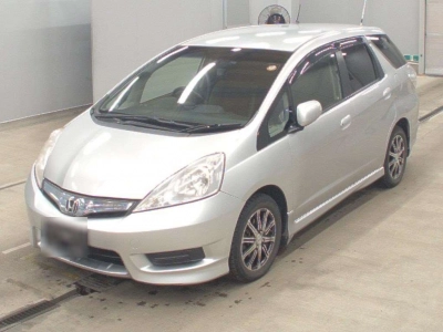 HONDA FIT SHUTTLE HYBRID