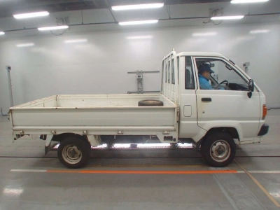 TOYOTA TOWN ACE TRUCK