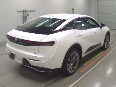 TOYOTA CROWN CROSSOVER