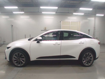 TOYOTA CROWN CROSSOVER