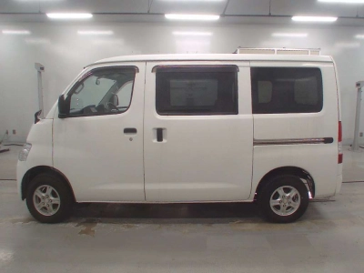 TOYOTA TOWN ACE VAN