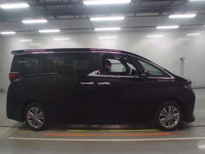 TOYOTA ALPHARD HYBRID
