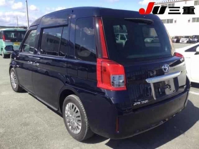 TOYOTA JPN TAXI