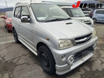 DAIHATSU TERIOS KID