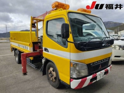 MITSUBISHI CANTER