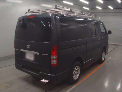 TOYOTA REGIUS VAN