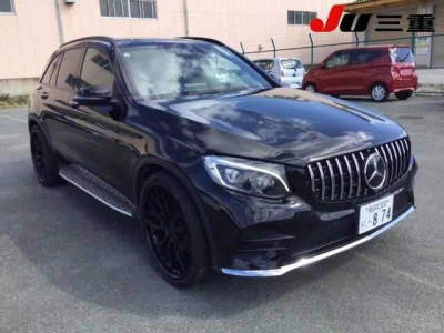 MERCEDES BENZ GLC
