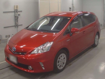 TOYOTA PRIUS ALPHA