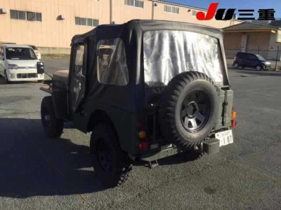 MITSUBISHI JEEP