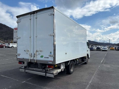 MITSUBISHI CANTER