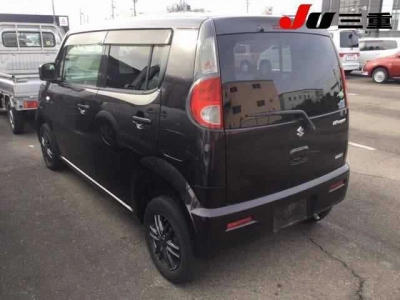 SUZUKI MRWAGON