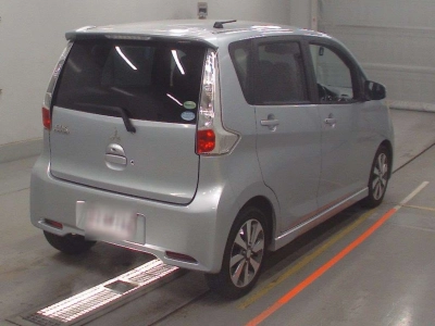 MITSUBISHI EK CUSTOM