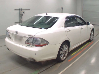 TOYOTA CROWN HYBRID