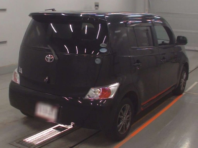 TOYOTA BB