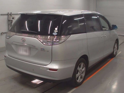 TOYOTA ESTIMA HYBRID