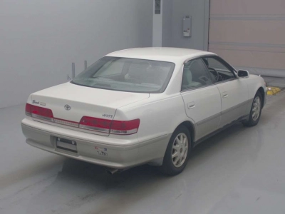 TOYOTA MARK II