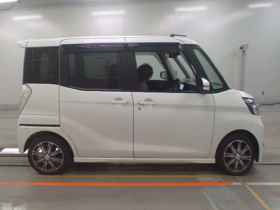 MITSUBISHI EK SPACE CUSTOM