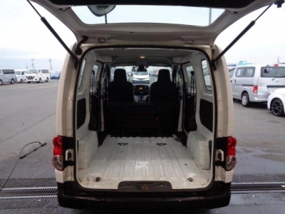 NISSAN NV200 VANETTE VAN