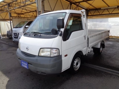 NISSAN VANETTE TRUCK
