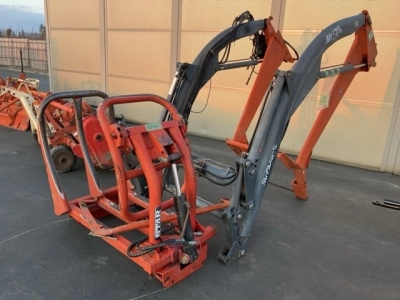 KUBOTA KUBOTA