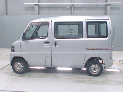 MITSUBISHI MINICAB