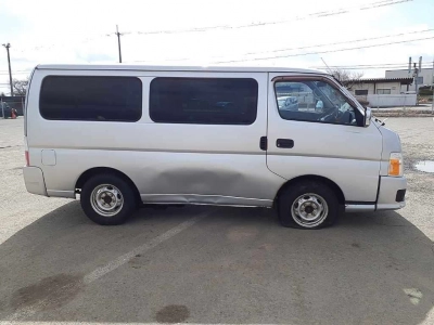 NISSAN CARAVAN