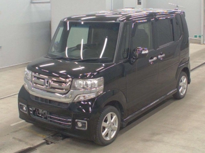 HONDA N BOX CUSTOM