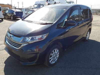 HONDA FREED + HYBRID