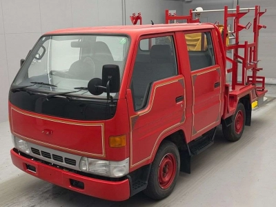 TOYOTA HIACE TRUCK