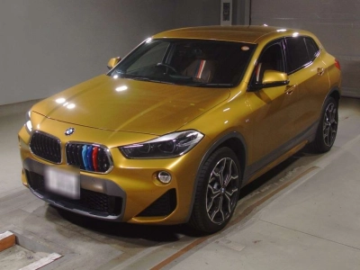 BMW X2