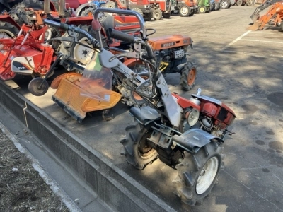 KUBOTA KUBOTA