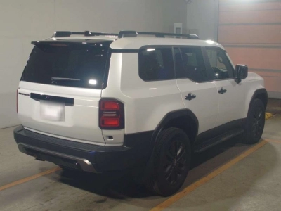 TOYOTA LAND CRUISER 250