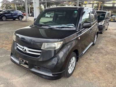 TOYOTA BB