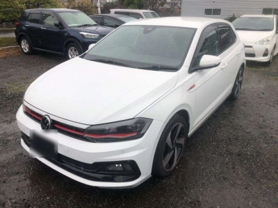 VOLKSWAGEN POLO GTI