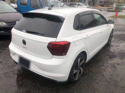 VOLKSWAGEN POLO GTI