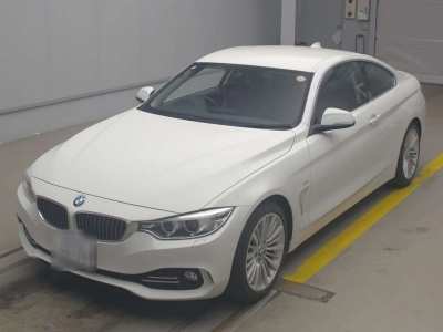 BMW 4 SERIES