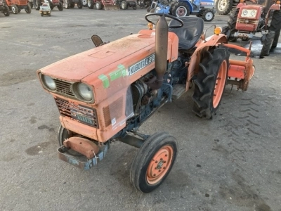 KUBOTA KUBOTA