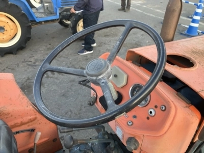KUBOTA KUBOTA