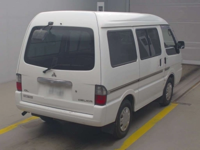 MITSUBISHI DELICA VAN