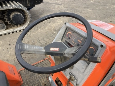 KUBOTA KUBOTA