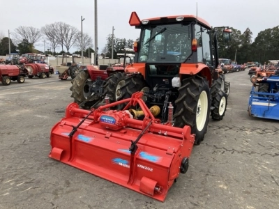 KUBOTA KUBOTA