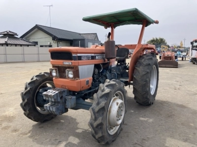 KUBOTA KUBOTA