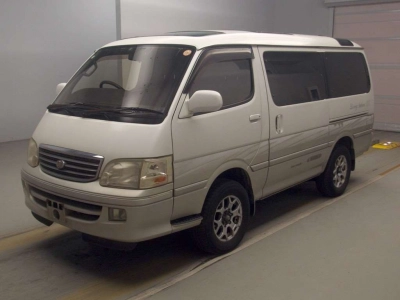 TOYOTA HIACE WAGON