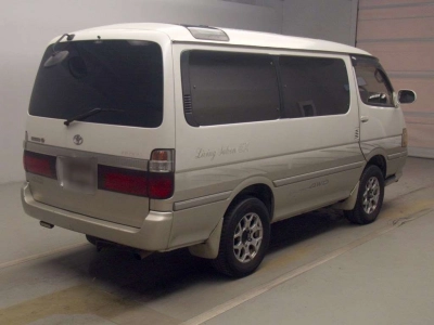 TOYOTA HIACE WAGON