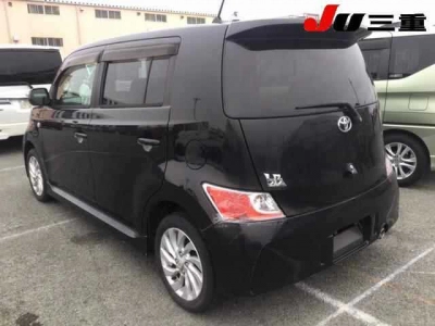 TOYOTA BB