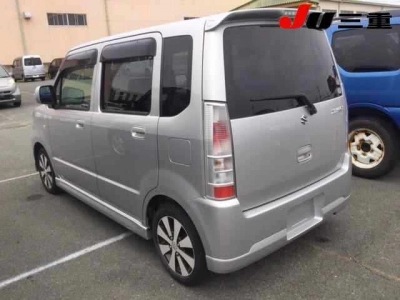 SUZUKI WAGON R STINGRAY