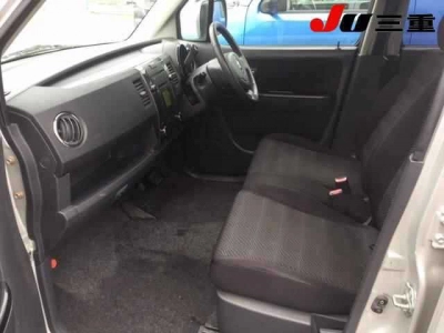 SUZUKI WAGON R STINGRAY